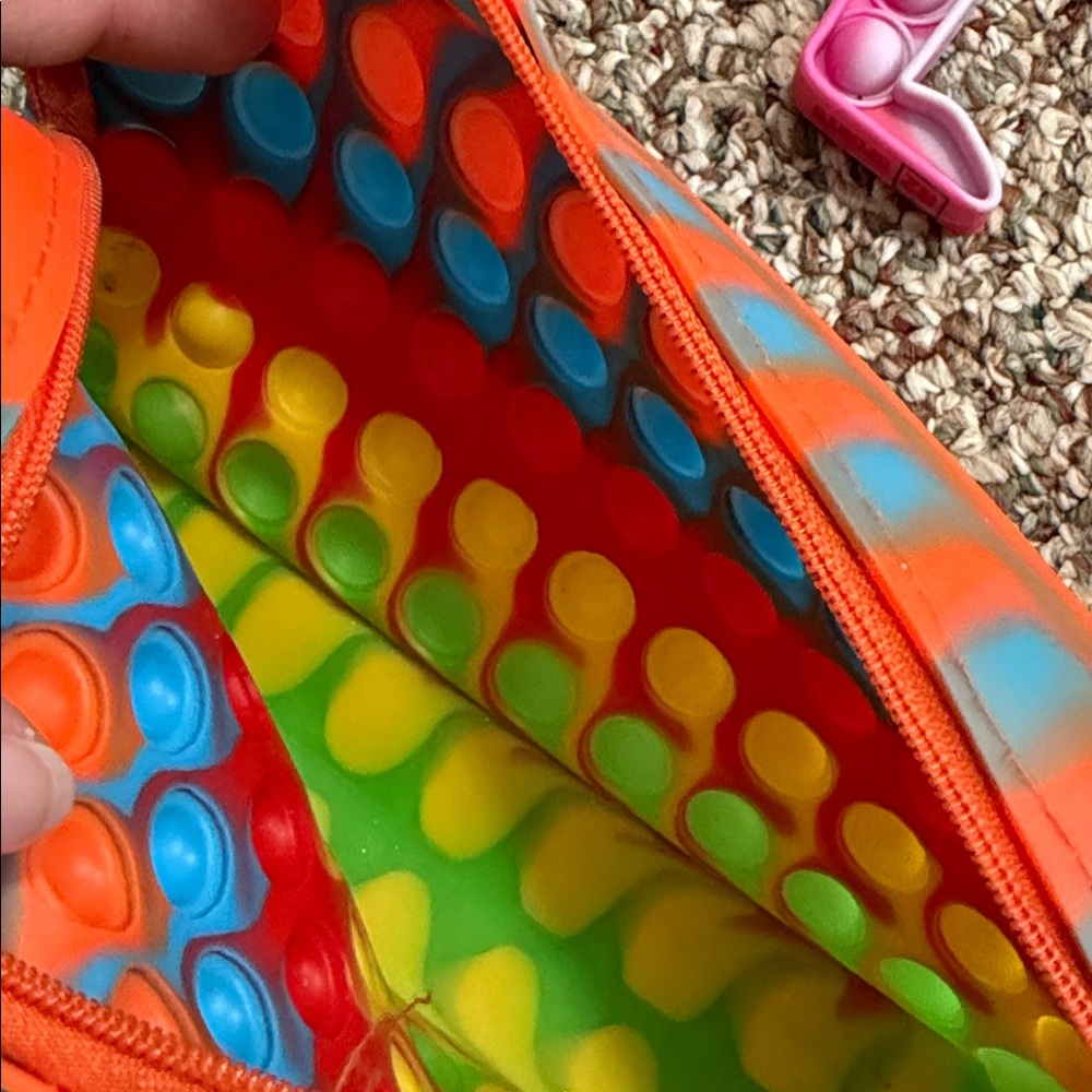 Colorful Pop It Fidget Toy Set includes keychains and pencil case! - Picture 5 of 5